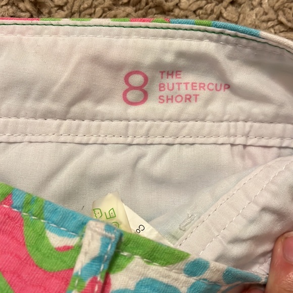Lilly Pulitzer Buttercup short - Picture 3 of 4